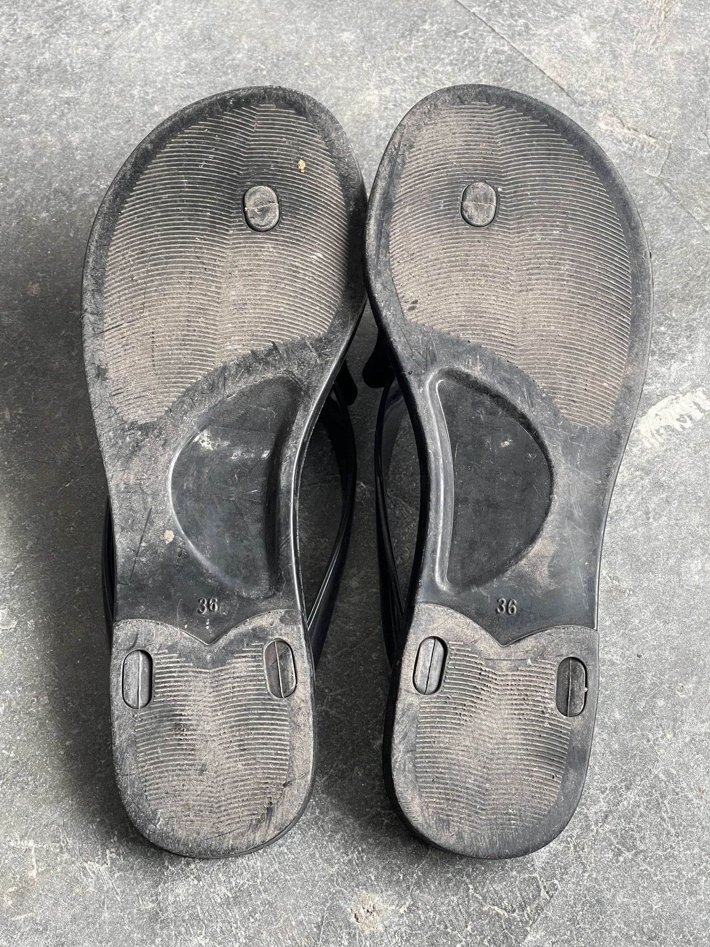 Vintage Y2K Butterfly Flip Flops