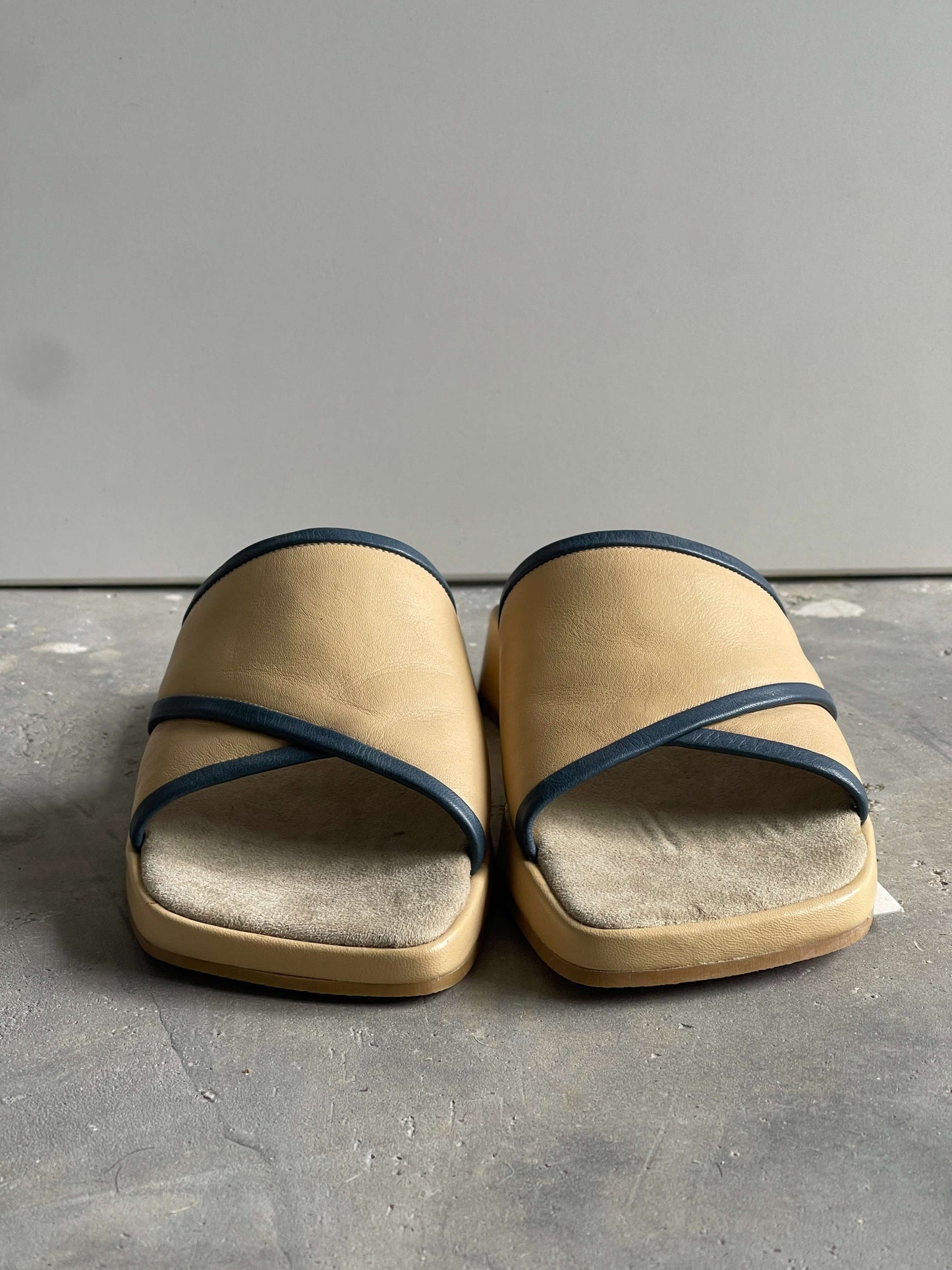 Vintage 90s Square Cut Crossed Sandals