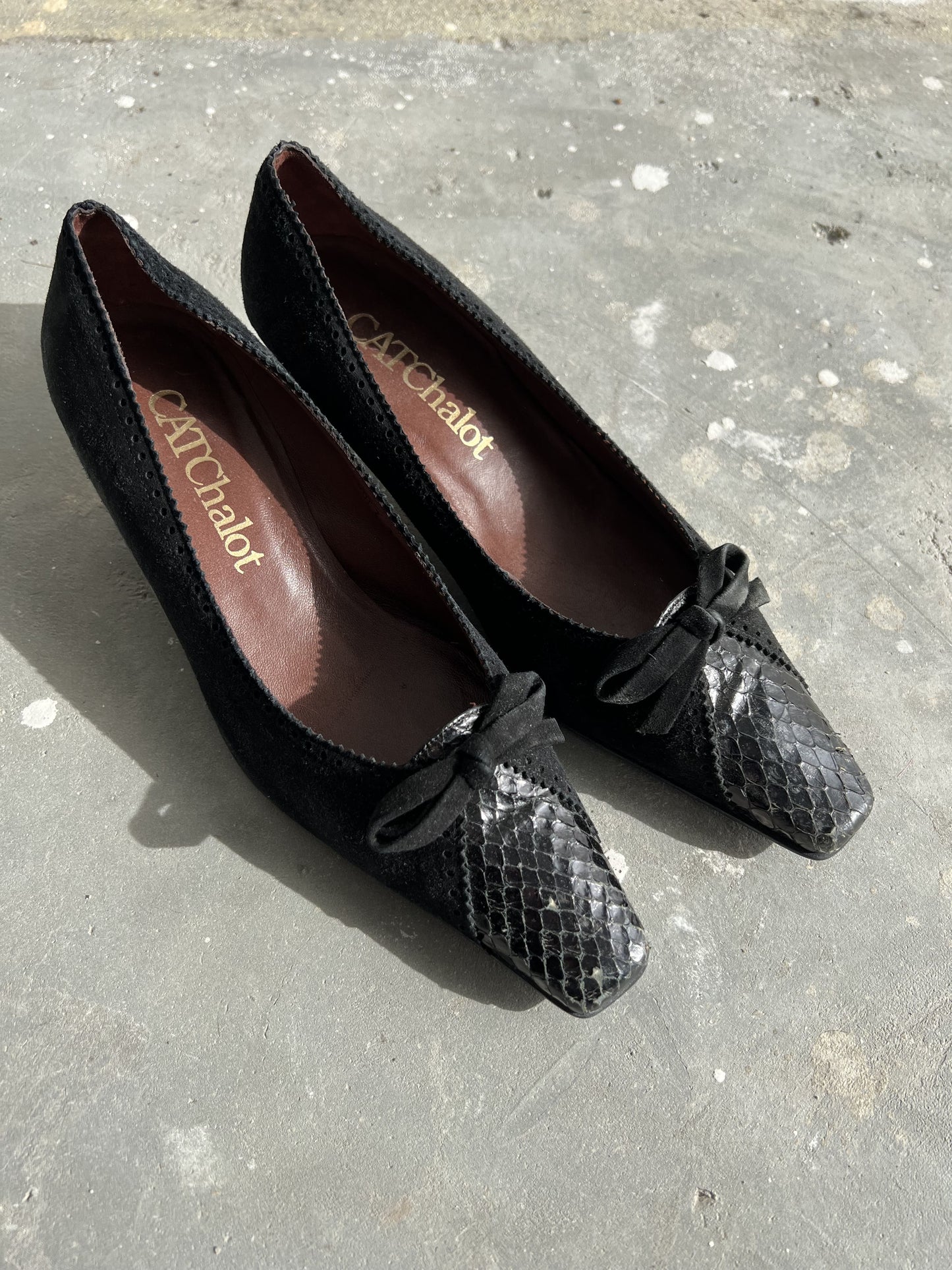 Vintage 90s Old Money Mary Janes With Ribbon