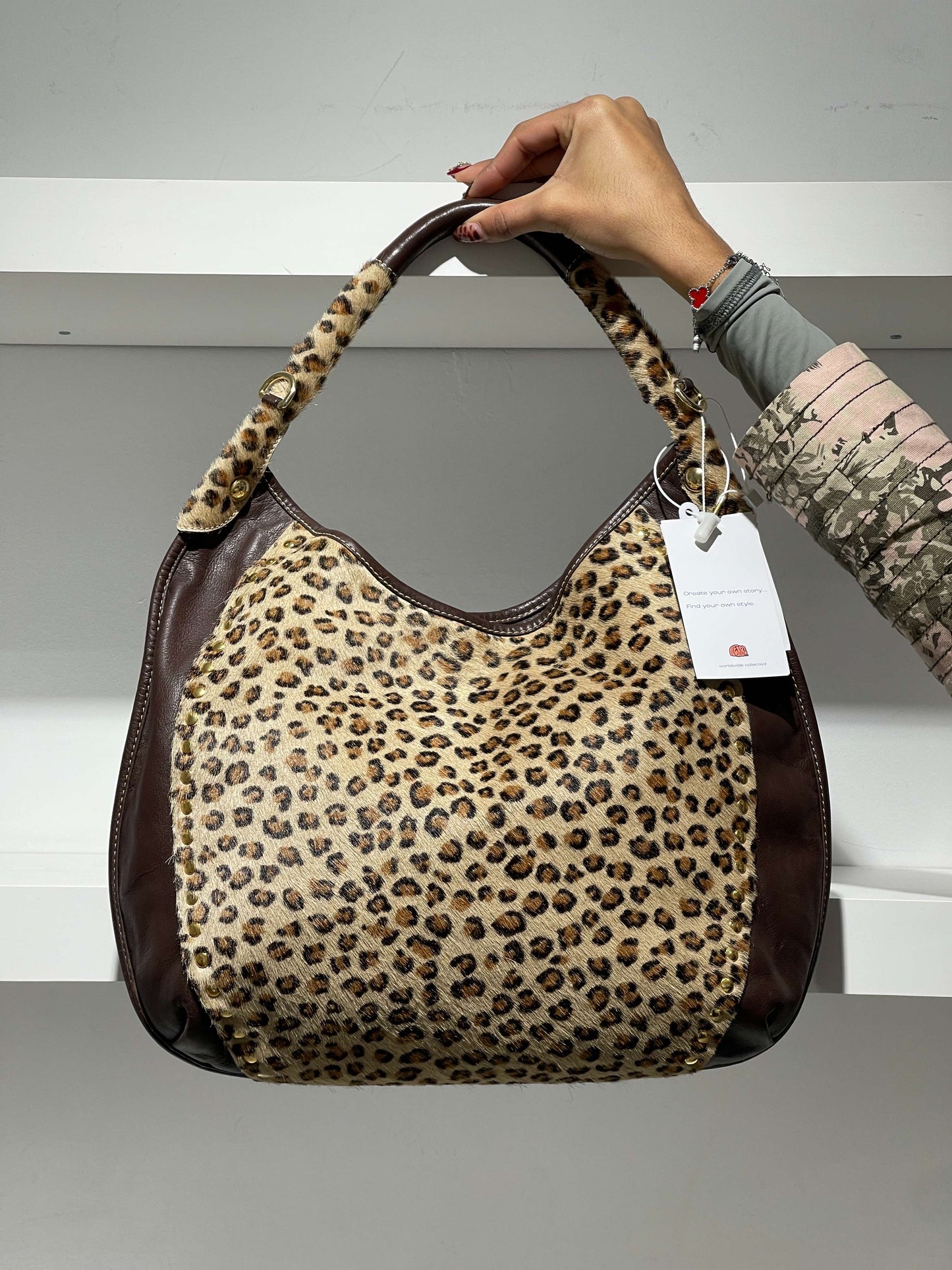 Vintage 00s Hobo Leopard Fur Bag