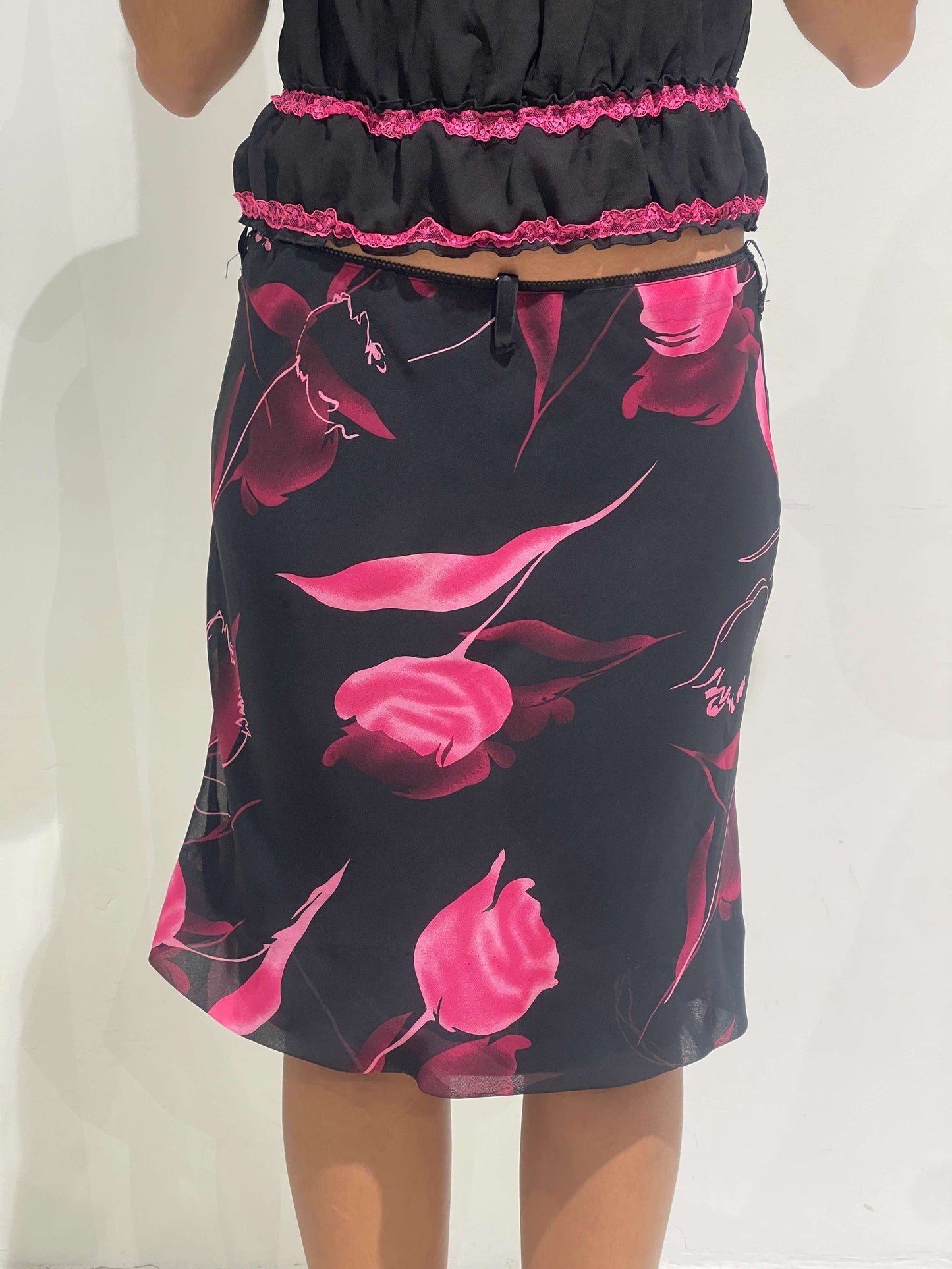 Vintage Late 90s Floral Midi Skirt (Black and Pink)