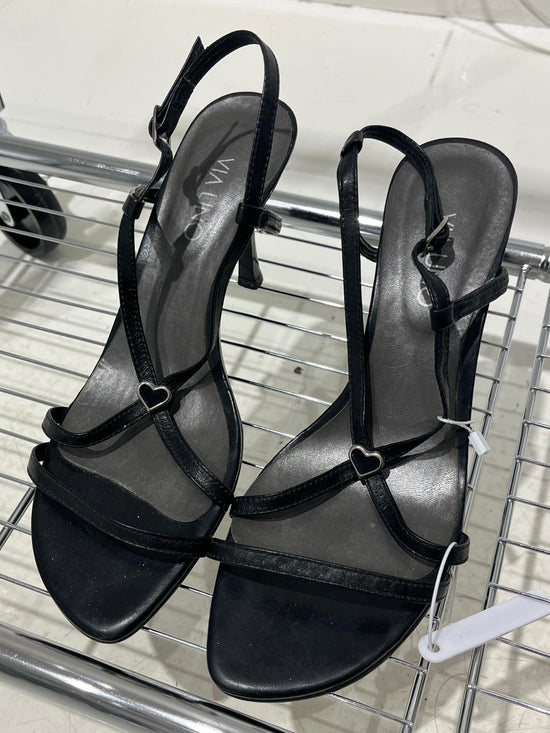 Vintage Y2K Heart Leather Sandals