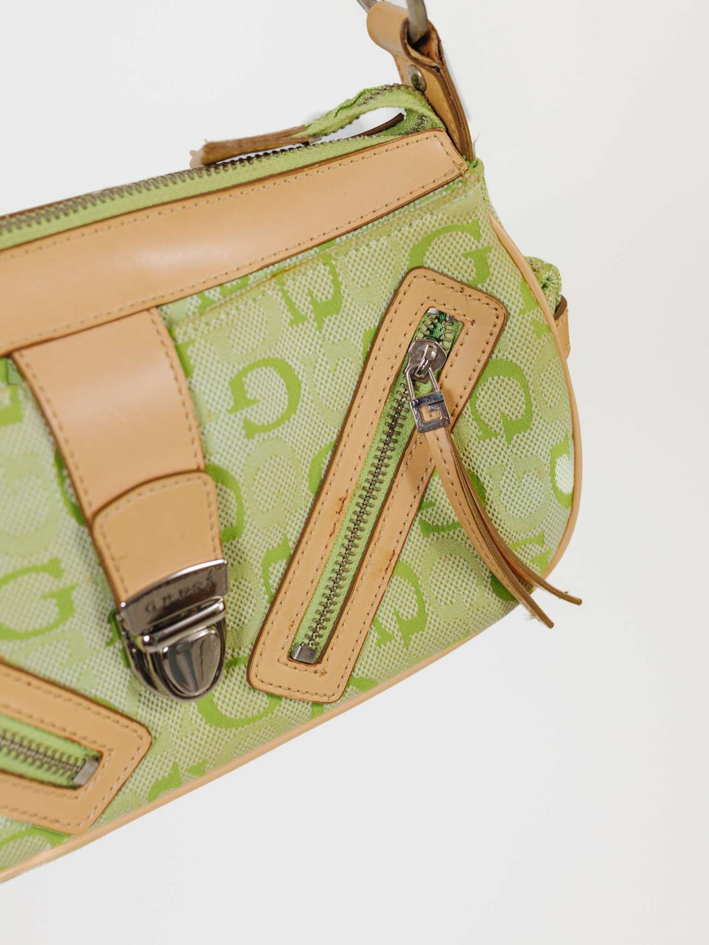 Vintage Y2K Guess Logo Green Baguette Bag Neare Clothes