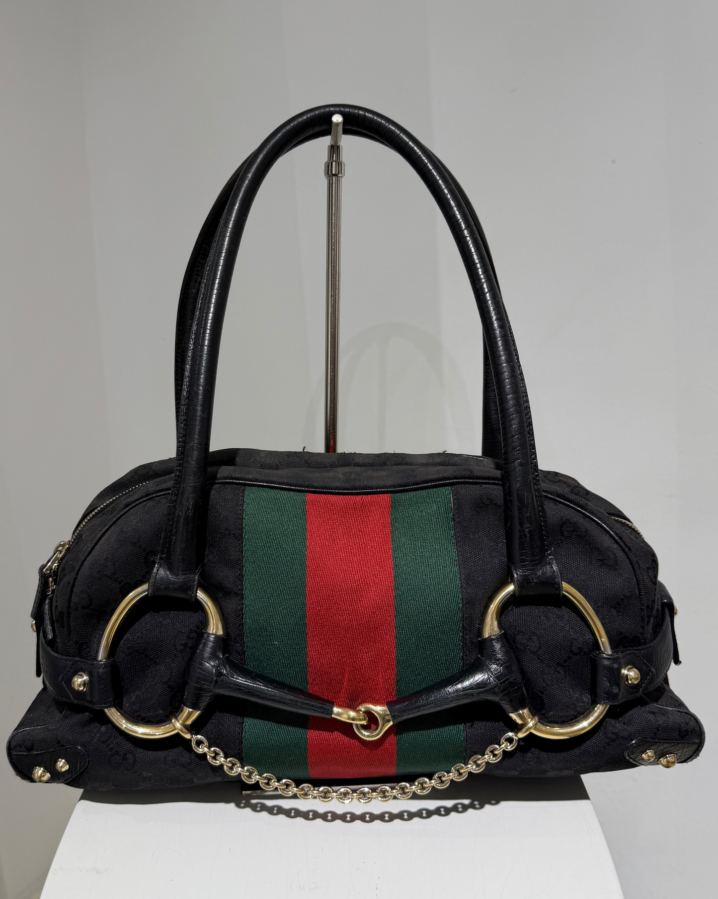 Unique Vintage Late 90s Gucci By Tom Ford Horsebit Shoulder Bag
