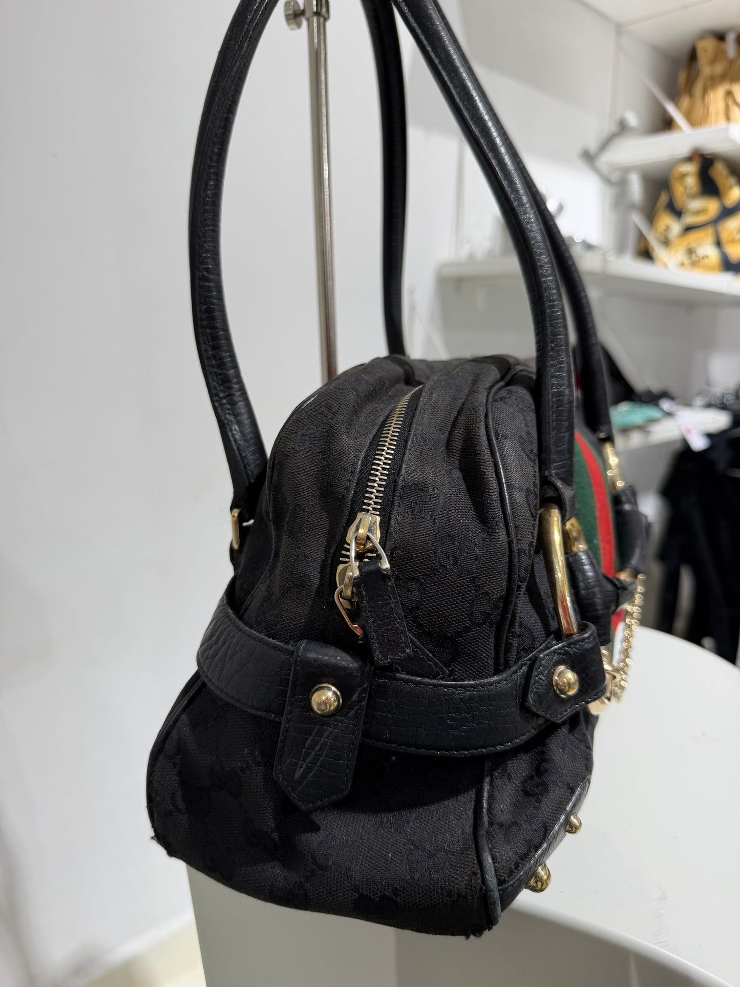 Unique Vintage Late 90s Gucci By Tom Ford Horsebit Shoulder Bag