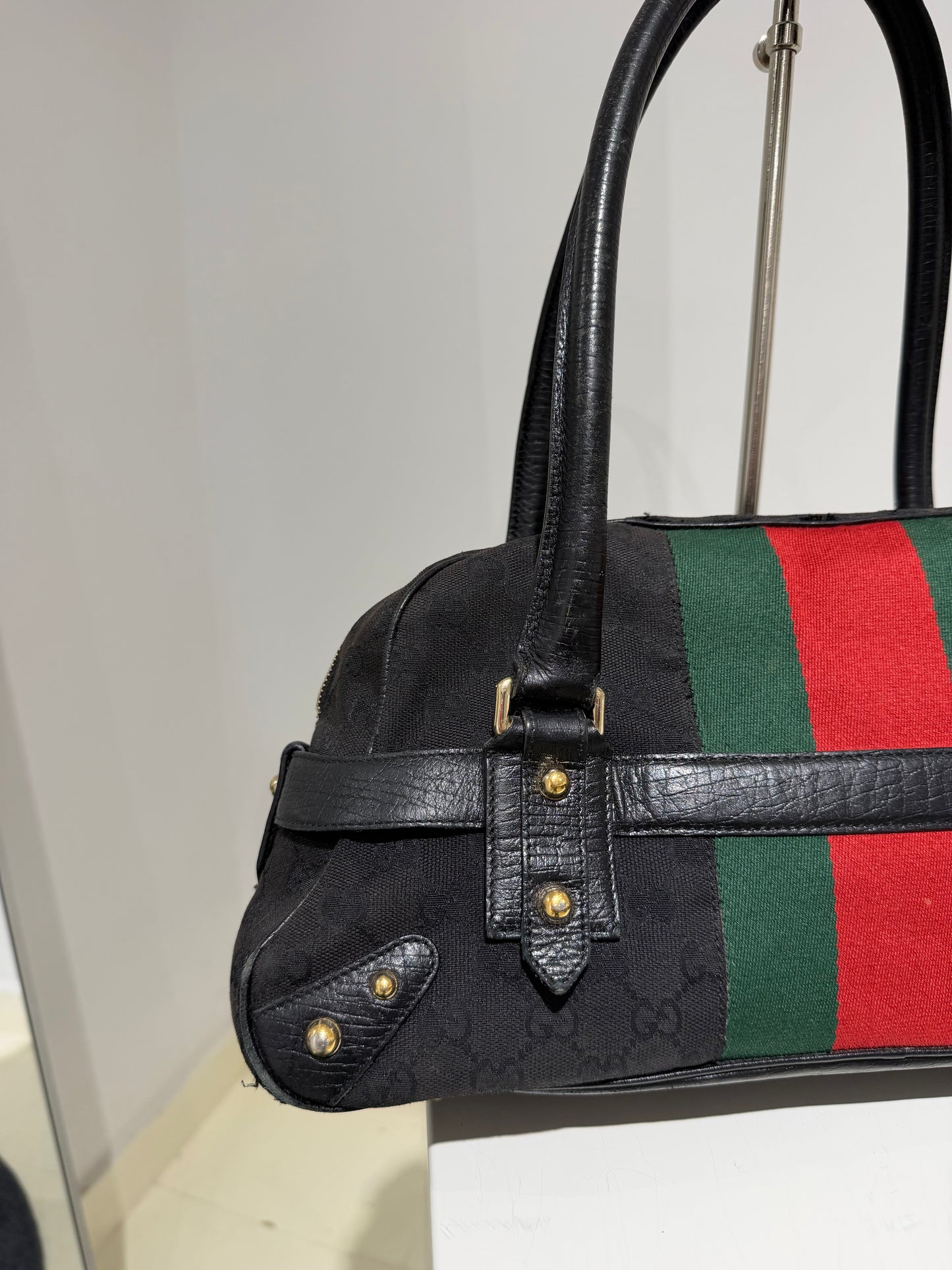 Unique Vintage Late 90s Gucci By Tom Ford Horsebit Shoulder Bag