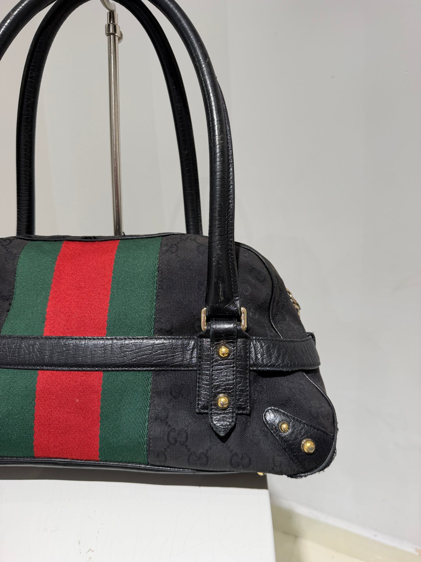 Unique Vintage Late 90s Gucci By Tom Ford Horsebit Shoulder Bag