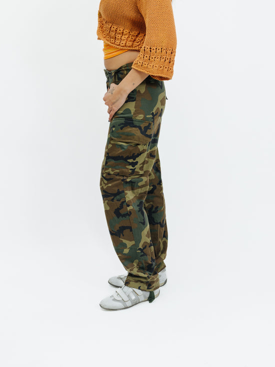 Vintage 00s Camouflage Cargo Pants