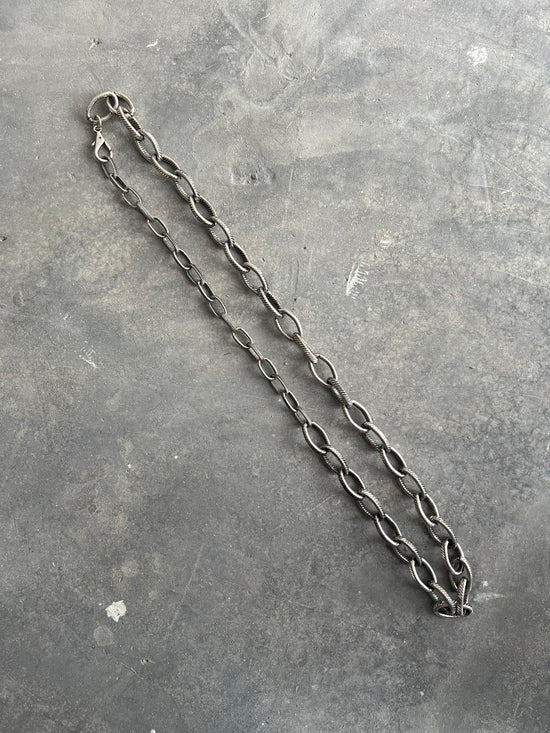 Vintage 00s Chain Metallic Belt