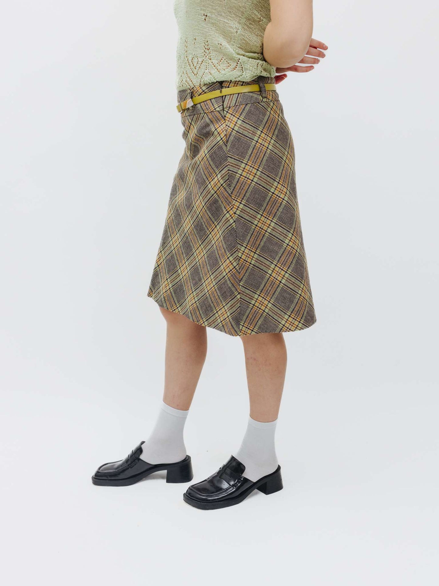Cargar imagen en el visor de la galería, Vintage 90s Checkered Eclectic Grandpa Midi Skirt
