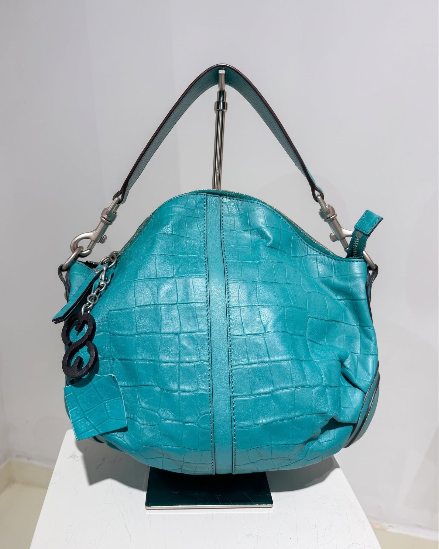 Vintage Y2K ESCADA Cocodrile Turqoise Rounded Shoulder Bag