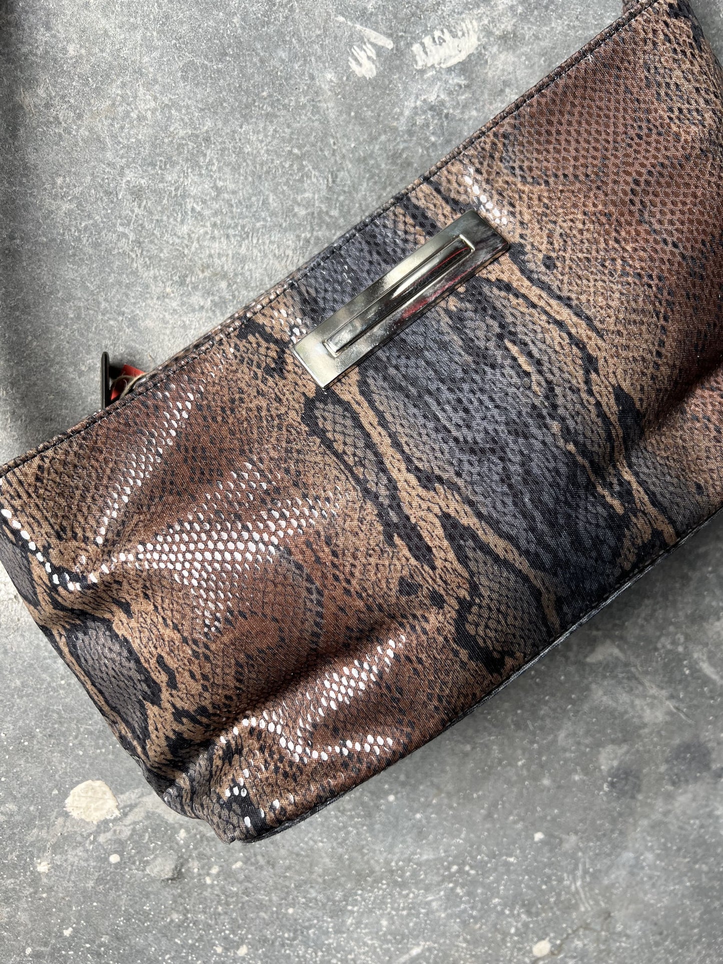 Vintage Y2K Faux Snake Skin Baguette Bag