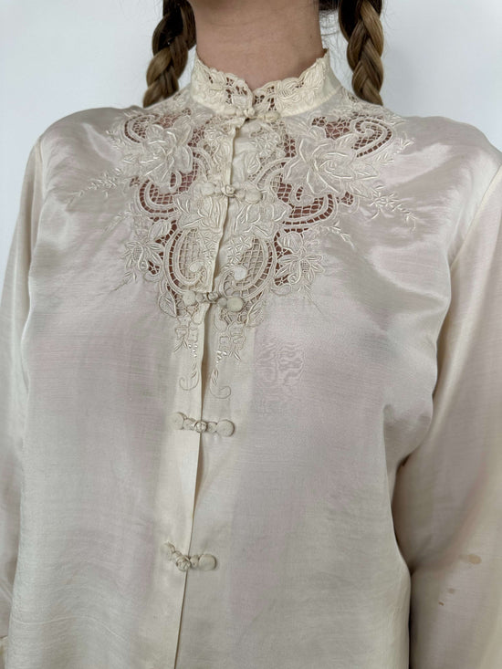 Cargar imagen en el visor de la galería, Camisa Vintage De Estilo Oriental En Seda Años 90
