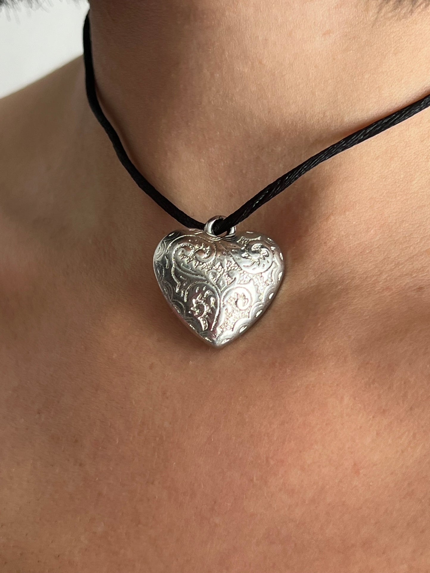 Vintage Y2K Friendship Heart Chunky Necklace