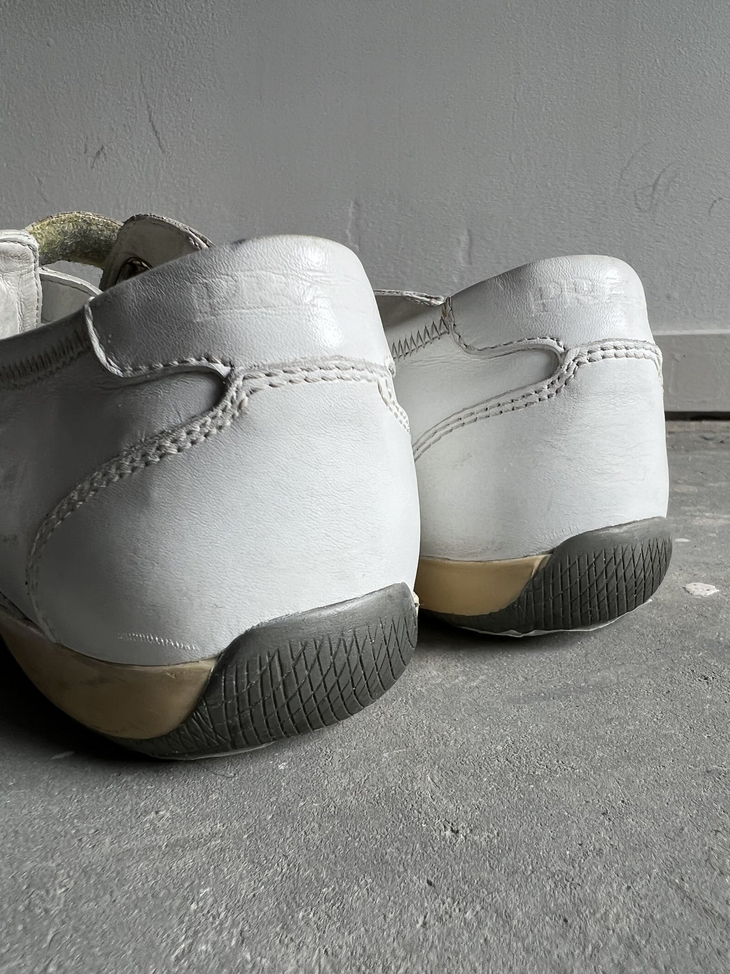Vintage Prada FW 1999 White Sneakers With Velcro