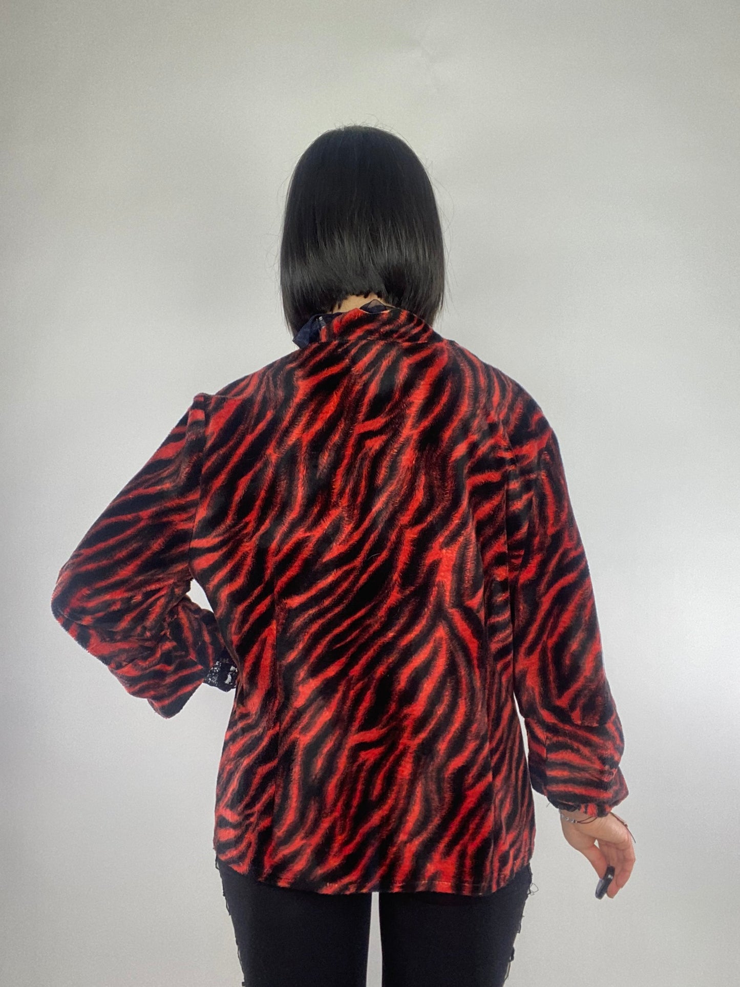 Cargar imagen en el visor de la galería, Blazer Vintage Y2K Estampado Cebra Roja
